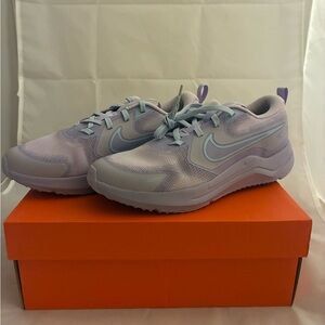 Nike Girl’s Lavender and Light Blue Sneakers